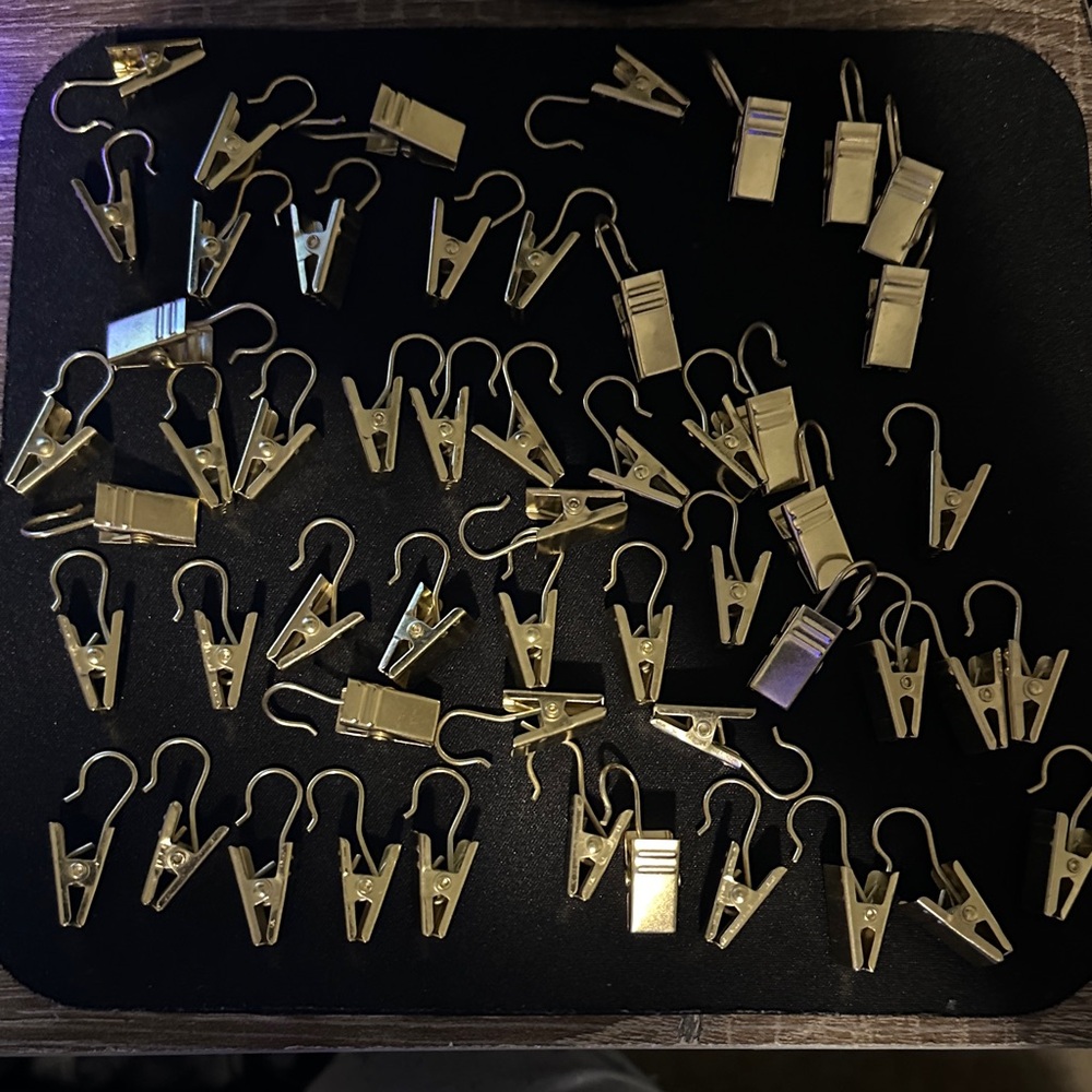 ManySky Gold Metal Clips with Hooks 75